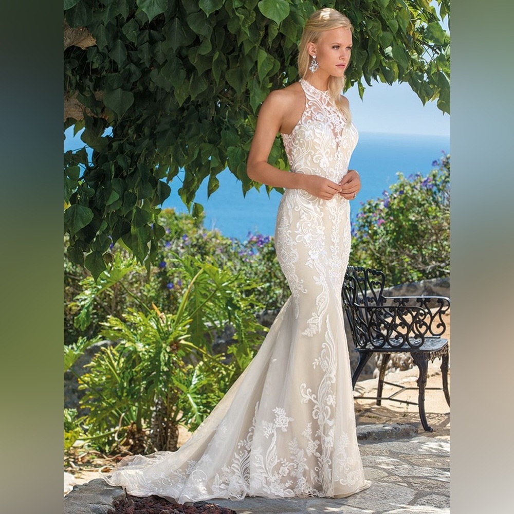 Irresistibly dreamy, Josephine by Casablanca Bridal Wedding Dress